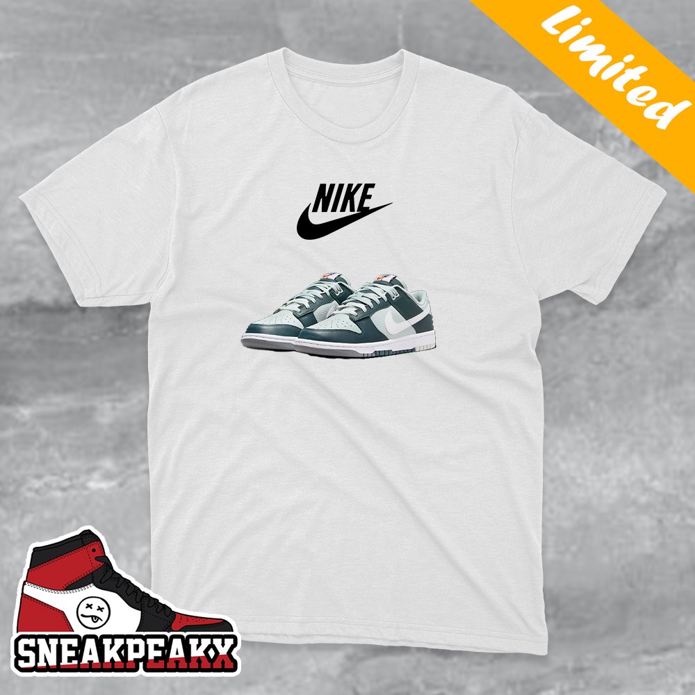 Nike Dunk Low Split Sneaker T-Shirt